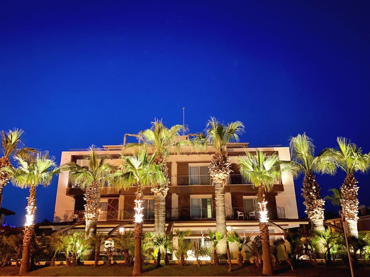 Hotel Kalyon Çeşme Extérieur photo